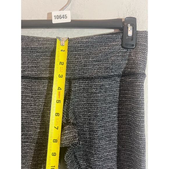 Lululemon Wunder Under Gray Textured Athletic Capri Leggings Stretch Women's 6 - Picture 7 of 8